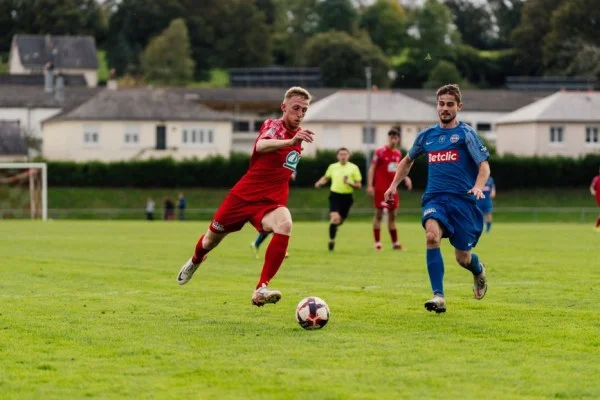 football winger crossing ball